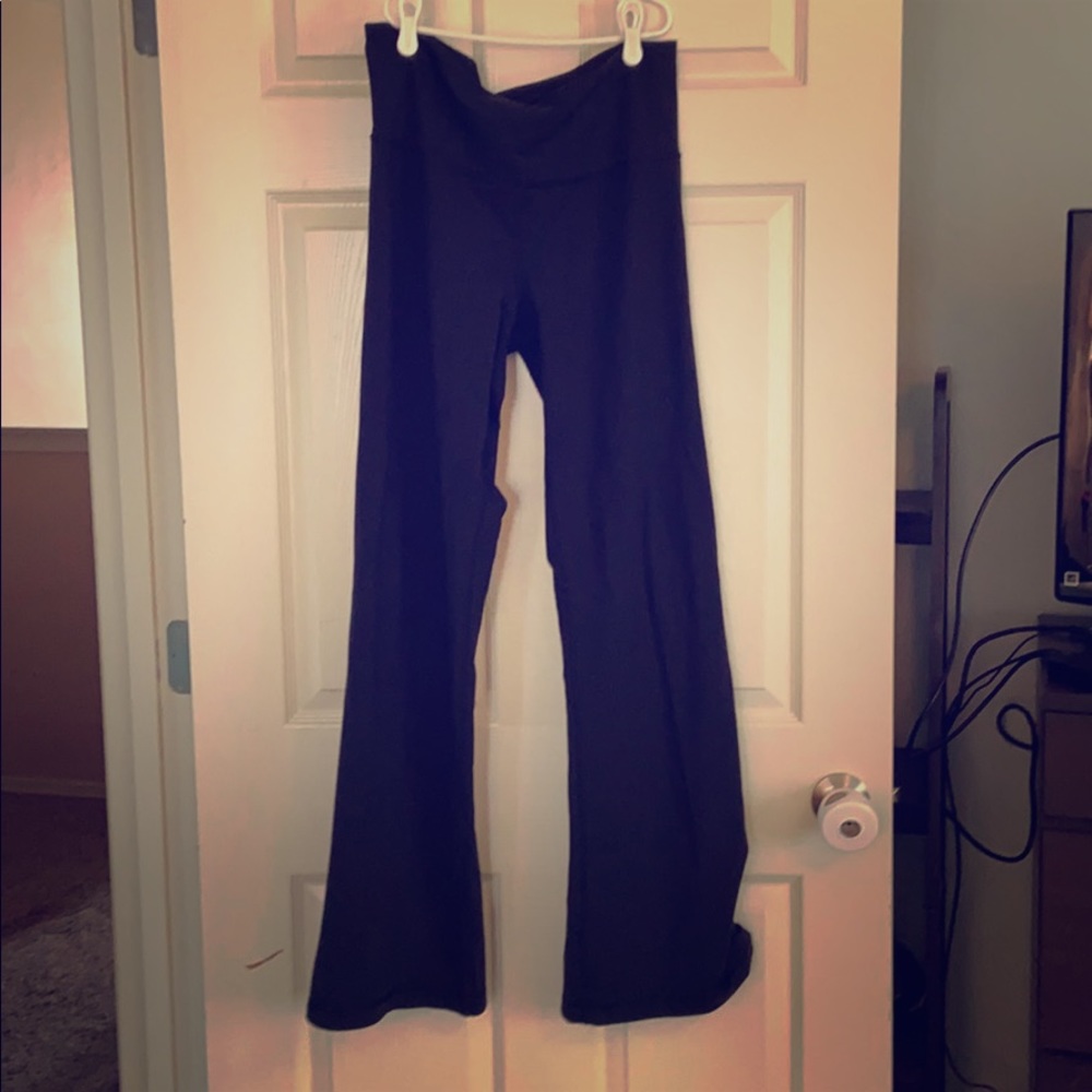 Lululemon bell bottom pant